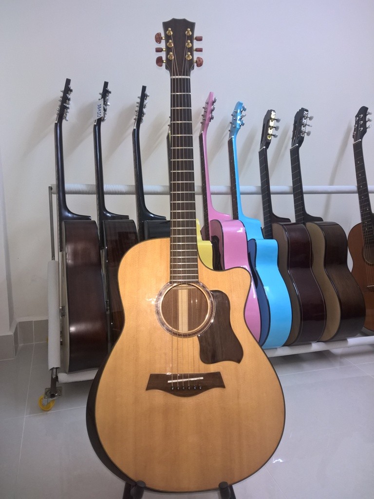 Đàn Guitar Acoustic Lương Sơn LSA400CE Cây đàn tốt nhất trong tầm giá Có  EQ biểu diễn  Shop Guitar Cầu Giấy Hà Nội